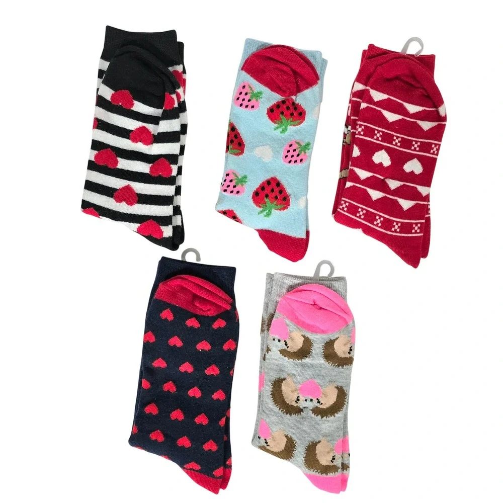 Lot of 5 Target Crew Socks Womens Shoes Size 4-10 Valentines Hearts Love Animals